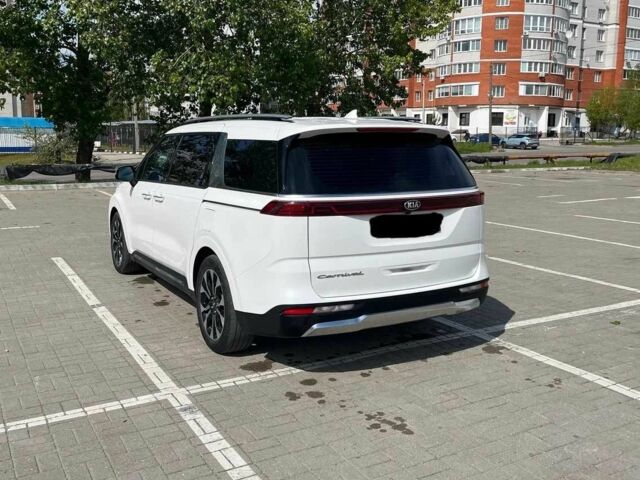 Белый Киа Карнивал, объемом двигателя 2.2 л и пробегом 67 тыс. км за 25000 $, фото 3 на Automoto.ua