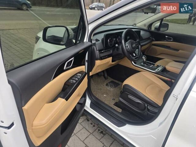 Білий Кіа Карнівал, об'ємом двигуна 2.15 л та пробігом 167 тис. км за 33000 $, фото 20 на Automoto.ua