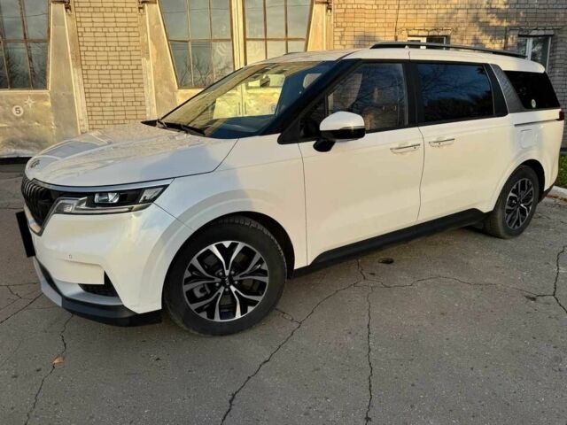 Белый Киа Карнивал, объемом двигателя 2.2 л и пробегом 39 тыс. км за 30000 $, фото 4 на Automoto.ua