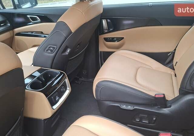 Білий Кіа Карнівал, об'ємом двигуна 2.2 л та пробігом 144 тис. км за 37800 $, фото 187 на Automoto.ua