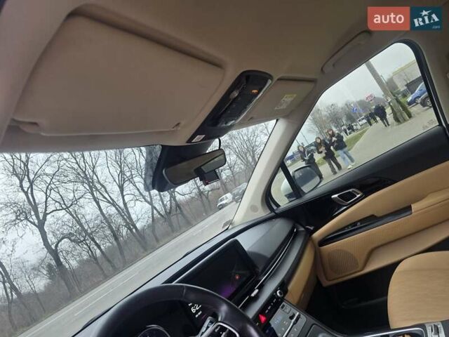 Білий Кіа Карнівал, об'ємом двигуна 2.15 л та пробігом 167 тис. км за 33000 $, фото 17 на Automoto.ua