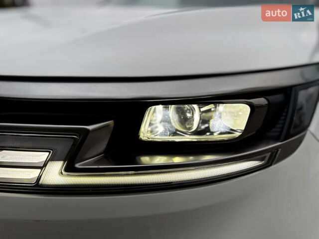 Белый Киа Карнивал, объемом двигателя 2.2 л и пробегом 23 тыс. км за 41900 $, фото 129 на Automoto.ua