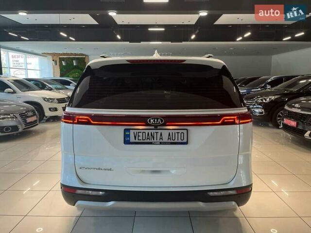 Киа Карнивал 2021 в Одессе на Automoto.ua Белый Киа Карнивал, объемом двигателя 2.15 л и пробегом 70 тыс. км за 42500 $, фото 4 на Automoto.ua