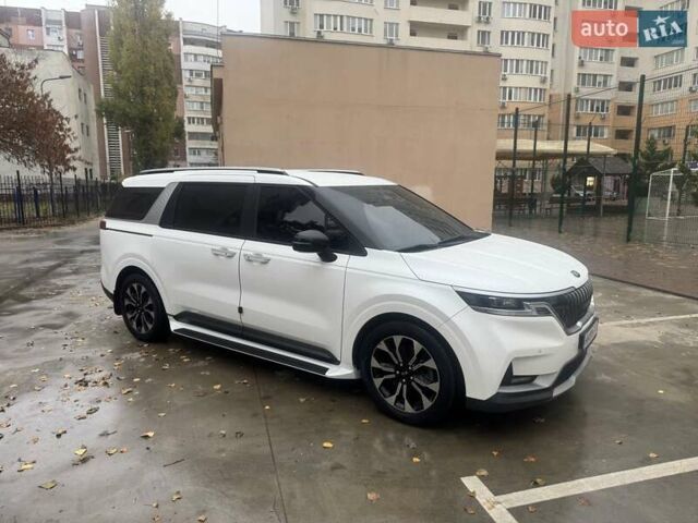 Белый Киа Карнивал, объемом двигателя 2.15 л и пробегом 78 тыс. км за 32300 $, фото 8 на Automoto.ua