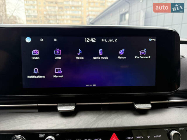 Белый Киа Карнивал, объемом двигателя 2.2 л и пробегом 12 тыс. км за 44500 $, фото 53 на Automoto.ua