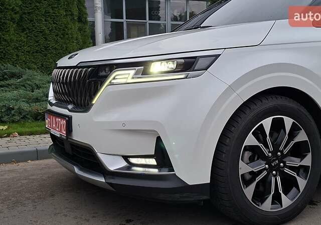 Белый Киа Карнивал, объемом двигателя 2.2 л и пробегом 144 тыс. км за 39700 $, фото 126 на Automoto.ua