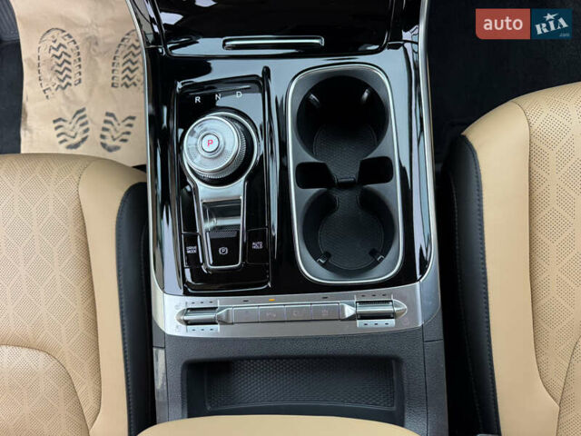 Белый Киа Карнивал, объемом двигателя 2.2 л и пробегом 23 тыс. км за 41900 $, фото 60 на Automoto.ua