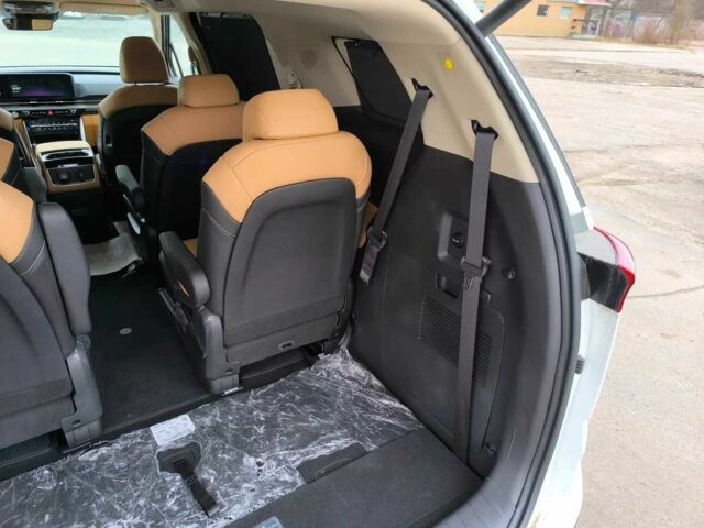 Білий Кіа Карнівал, об'ємом двигуна 2.2 л та пробігом 56 тис. км за 26000 $, фото 17 на Automoto.ua