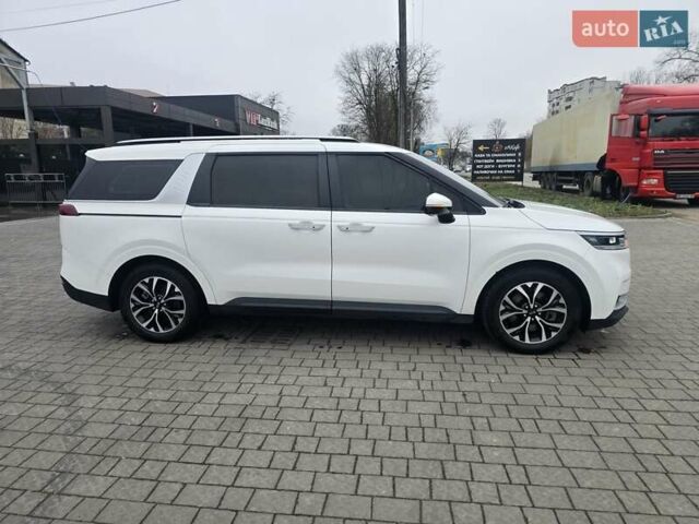 Білий Кіа Карнівал, об'ємом двигуна 2.15 л та пробігом 167 тис. км за 33000 $, фото 1 на Automoto.ua