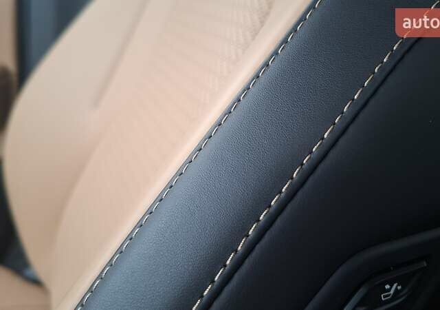 Білий Кіа Карнівал, об'ємом двигуна 2.2 л та пробігом 144 тис. км за 37800 $, фото 167 на Automoto.ua