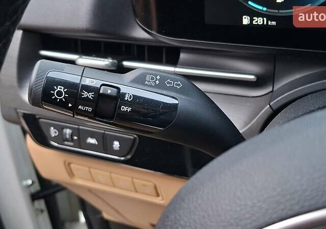 Белый Киа Карнивал, объемом двигателя 2.2 л и пробегом 144 тыс. км за 39700 $, фото 79 на Automoto.ua