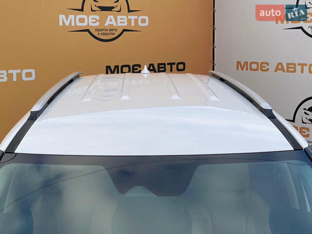 Белый Киа Карнивал, объемом двигателя 2.2 л и пробегом 152 тыс. км за 29500 $, фото 33 на Automoto.ua