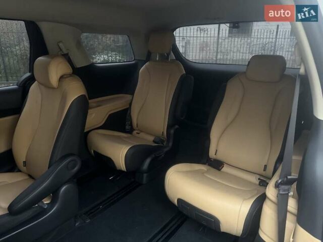 Белый Киа Карнивал, объемом двигателя 2.15 л и пробегом 78 тыс. км за 32300 $, фото 15 на Automoto.ua