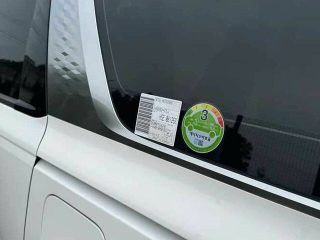 Белый Киа Карнивал, объемом двигателя 2.2 л и пробегом 34 тыс. км за 20300 $, фото 11 на Automoto.ua