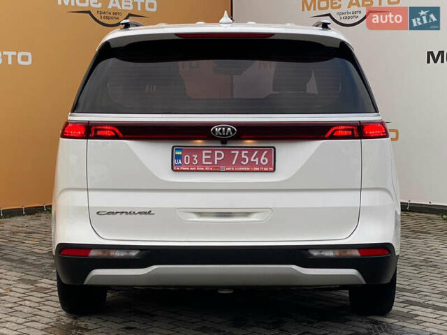 Белый Киа Карнивал, объемом двигателя 2.2 л и пробегом 152 тыс. км за 29500 $, фото 6 на Automoto.ua