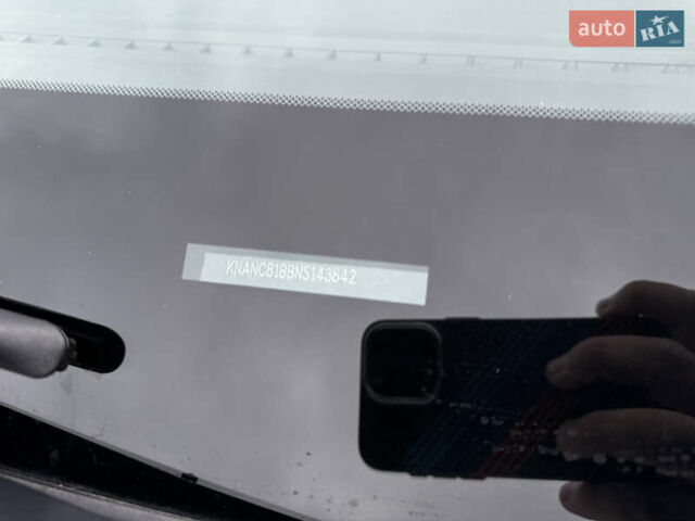 Белый Киа Карнивал, объемом двигателя 2.2 л и пробегом 23 тыс. км за 41900 $, фото 48 на Automoto.ua