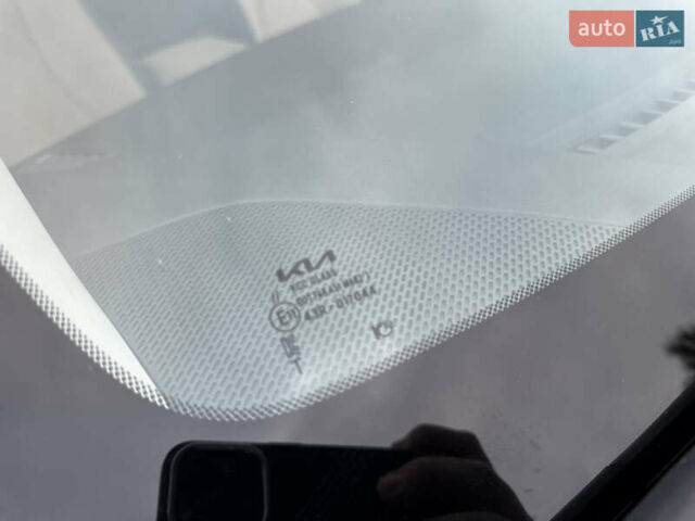 Белый Киа Карнивал, объемом двигателя 2.2 л и пробегом 23 тыс. км за 41900 $, фото 125 на Automoto.ua