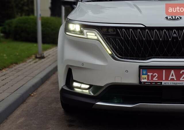 Белый Киа Карнивал, объемом двигателя 2.2 л и пробегом 144 тыс. км за 39700 $, фото 118 на Automoto.ua