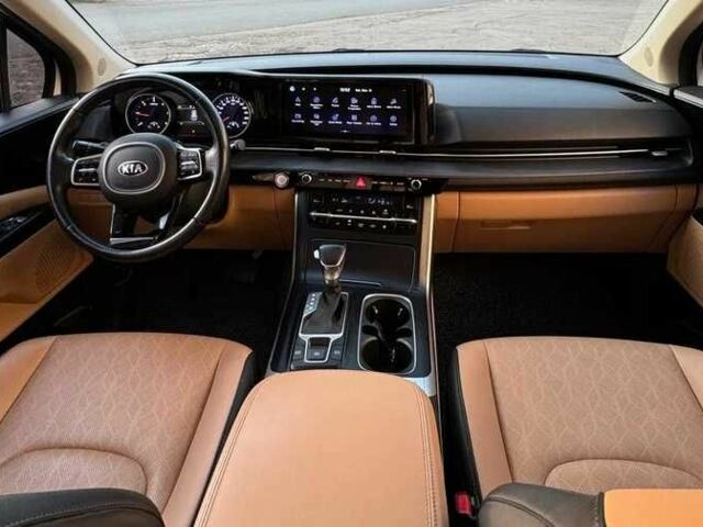 Белый Киа Карнивал, объемом двигателя 2.2 л и пробегом 39 тыс. км за 30000 $, фото 14 на Automoto.ua