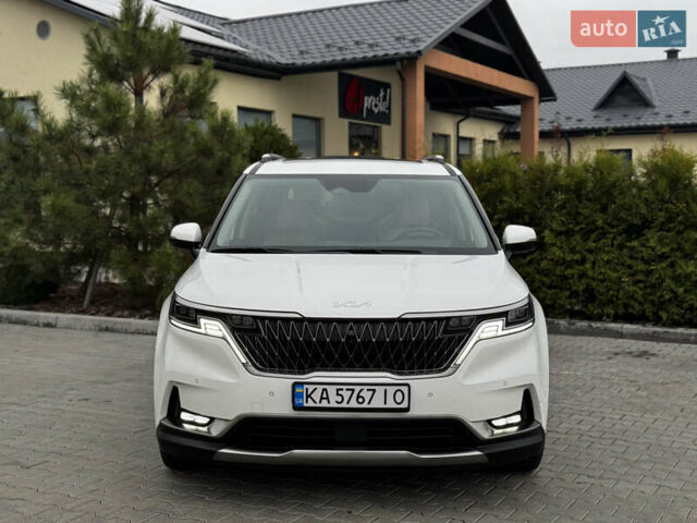 Белый Киа Карнивал, объемом двигателя 2.2 л и пробегом 23 тыс. км за 41900 $, фото 4 на Automoto.ua