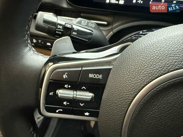 Белый Киа Карнивал, объемом двигателя 2.2 л и пробегом 12 тыс. км за 44500 $, фото 46 на Automoto.ua