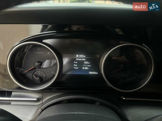 Белый Киа Карнивал, объемом двигателя 2.15 л и пробегом 78 тыс. км за 32300 $, фото 18 на Automoto.ua