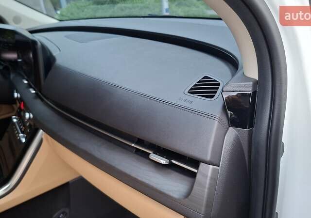 Білий Кіа Карнівал, об'ємом двигуна 2.2 л та пробігом 144 тис. км за 37800 $, фото 68 на Automoto.ua