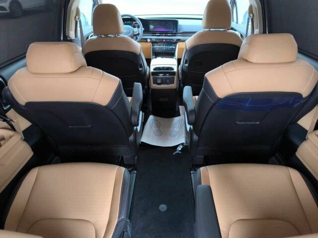 Білий Кіа Карнівал, об'ємом двигуна 2.2 л та пробігом 56 тис. км за 26000 $, фото 16 на Automoto.ua