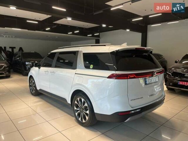 Киа Карнивал 2021 в Одессе на Automoto.ua Белый Киа Карнивал, объемом двигателя 2.15 л и пробегом 70 тыс. км за 42500 $, фото 5 на Automoto.ua