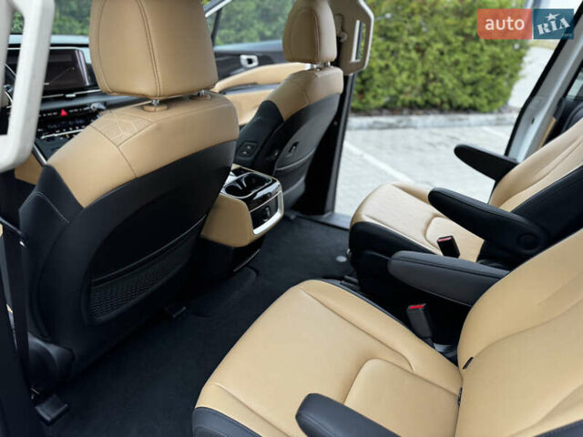 Белый Киа Карнивал, объемом двигателя 2.2 л и пробегом 23 тыс. км за 41900 $, фото 89 на Automoto.ua