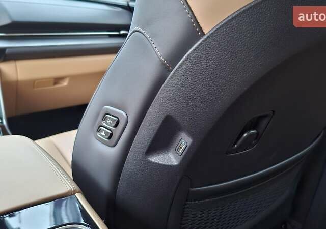 Білий Кіа Карнівал, об'ємом двигуна 2.2 л та пробігом 144 тис. км за 37800 $, фото 119 на Automoto.ua