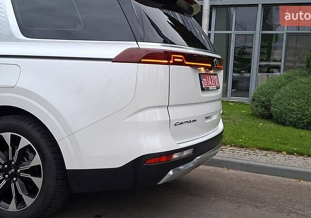 Белый Киа Карнивал, объемом двигателя 2.2 л и пробегом 144 тыс. км за 39700 $, фото 127 на Automoto.ua