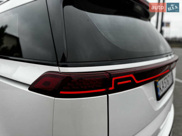 Белый Киа Карнивал, объемом двигателя 2.2 л и пробегом 23 тыс. км за 41900 $, фото 39 на Automoto.ua