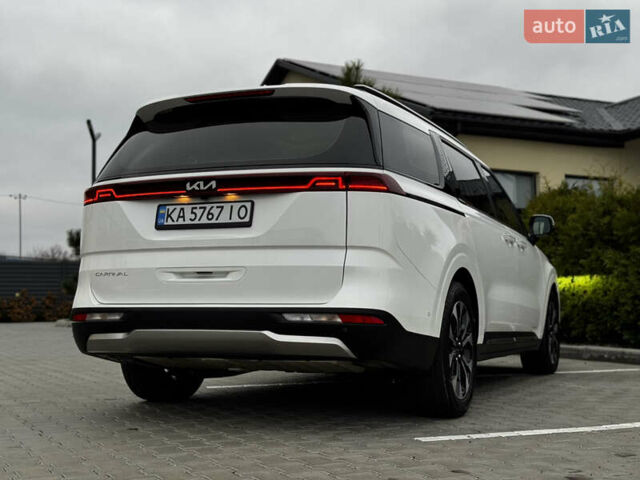 Белый Киа Карнивал, объемом двигателя 2.2 л и пробегом 23 тыс. км за 41900 $, фото 33 на Automoto.ua