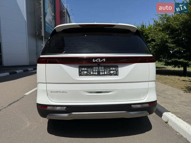 Белый Киа Карнивал, объемом двигателя 2.2 л и пробегом 11 тыс. км за 44900 $, фото 8 на Automoto.ua