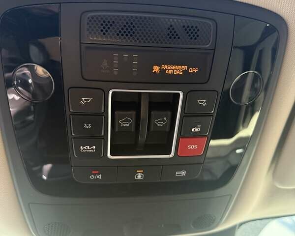 Киа Карнивал 2022 в Киеве на Automoto.ua Белый Киа Карнивал, объемом двигателя 2.9 л и пробегом 63 тыс. км за 46500 $, фото 47 на Automoto.ua