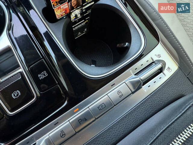 Белый Киа Карнивал, объемом двигателя 2.2 л и пробегом 11 тыс. км за 44900 $, фото 42 на Automoto.ua