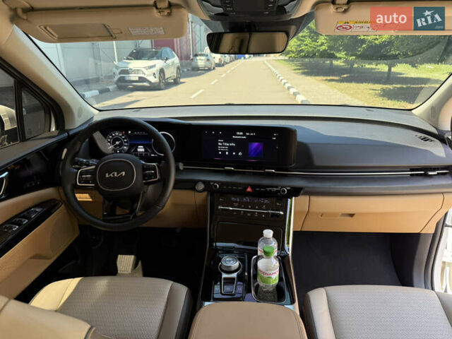 Белый Киа Карнивал, объемом двигателя 2.2 л и пробегом 11 тыс. км за 44900 $, фото 31 на Automoto.ua