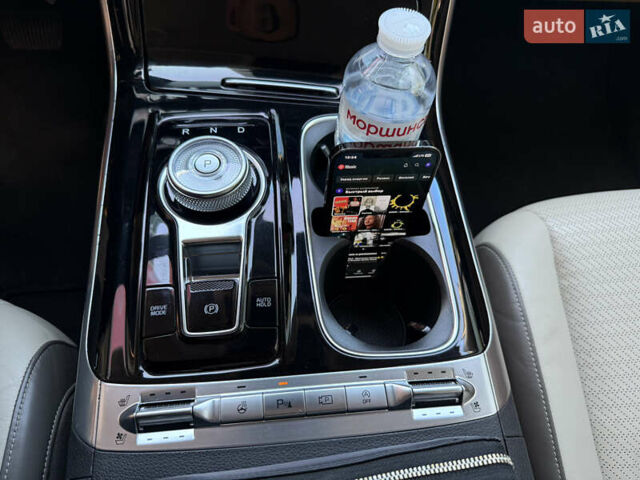 Белый Киа Карнивал, объемом двигателя 2.2 л и пробегом 11 тыс. км за 44900 $, фото 40 на Automoto.ua