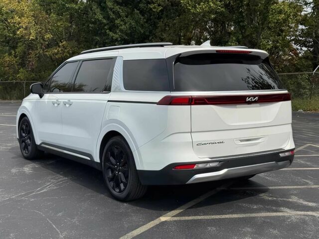 Киа Карнивал 2022 в Ивано-Франковске на Automoto.ua Белый Киа Карнивал, объемом двигателя 3.5 л и пробегом 26 тыс. км за 25000 $, фото 5 на Automoto.ua