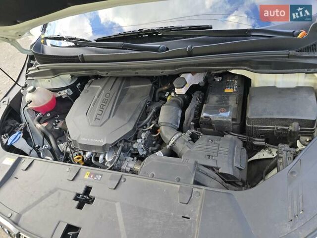 Киа Карнивал 2022 в Мукачеве на Automoto.ua Белый Киа Карнивал, объемом двигателя 2.15 л и пробегом 44 тыс. км за 49000 $, фото 41 на Automoto.ua