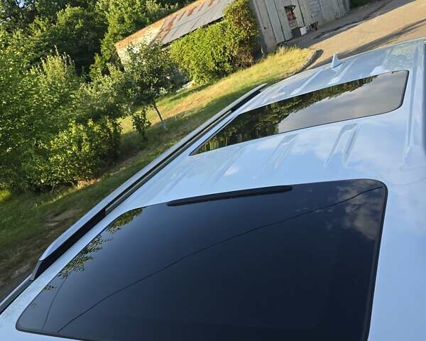 Киа Карнивал 2022 в Мукачеве на Automoto.ua Белый Киа Карнивал, объемом двигателя 2.15 л и пробегом 44 тыс. км за 49000 $, фото 11 на Automoto.ua