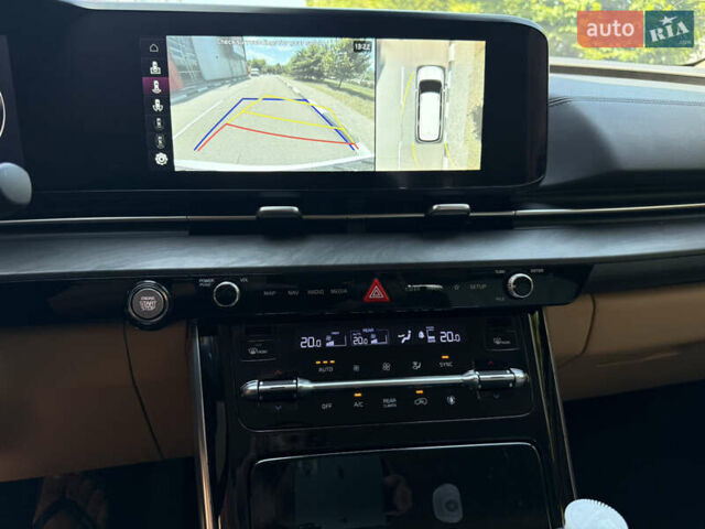 Белый Киа Карнивал, объемом двигателя 2.2 л и пробегом 11 тыс. км за 44900 $, фото 39 на Automoto.ua