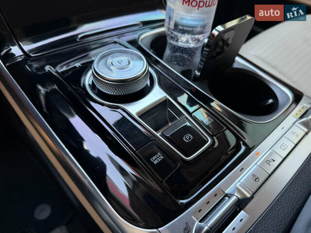 Белый Киа Карнивал, объемом двигателя 2.2 л и пробегом 11 тыс. км за 44900 $, фото 43 на Automoto.ua