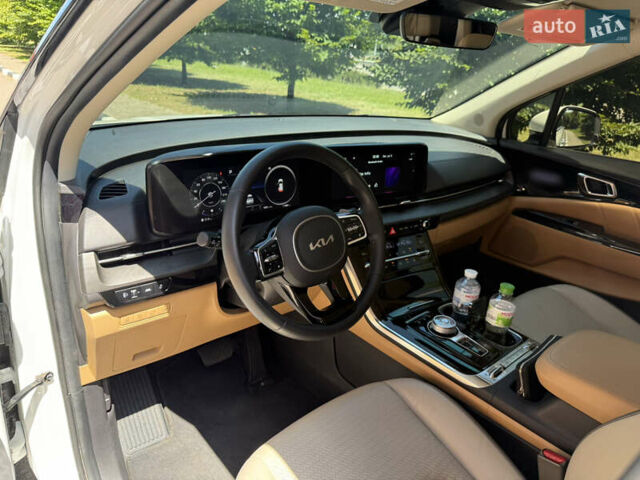 Белый Киа Карнивал, объемом двигателя 2.2 л и пробегом 11 тыс. км за 44900 $, фото 19 на Automoto.ua