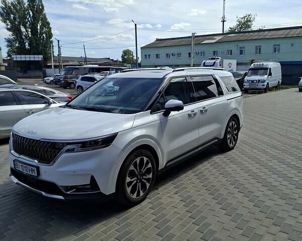 Білий Кіа Карнівал, об'ємом двигуна 2.15 л та пробігом 40 тис. км за 54500 $, фото 1 на Automoto.ua