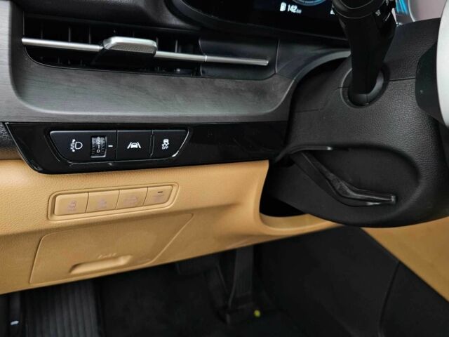 Белый Киа Карнивал, объемом двигателя 2.2 л и пробегом 97 тыс. км за 33400 $, фото 16 на Automoto.ua