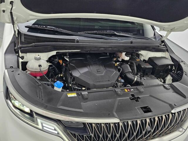 Белый Киа Карнивал, объемом двигателя 2.2 л и пробегом 97 тыс. км за 33400 $, фото 5 на Automoto.ua