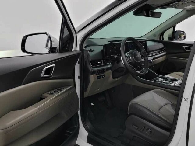 Белый Киа Карнивал, объемом двигателя 2.2 л и пробегом 4 тыс. км за 35000 $, фото 18 на Automoto.ua