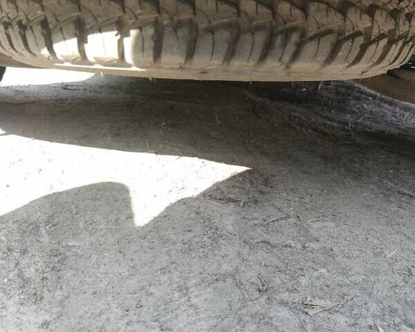 Бежевый Киа Карнивал, объемом двигателя 2.9 л и пробегом 90 тыс. км за 9100 $, фото 21 на Automoto.ua